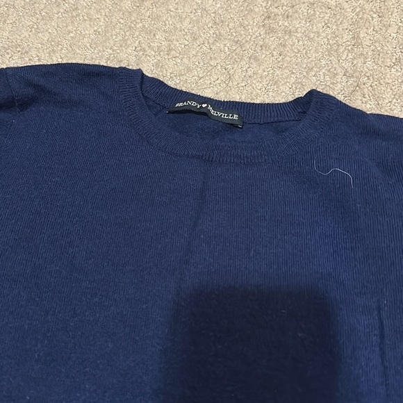 Brandy Melville Short Sleeve thin knit navy striped edges - Picture 2 of 3